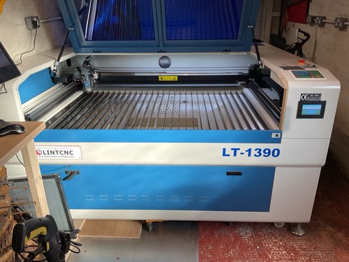 Laser cutter 150 co2 - 150,